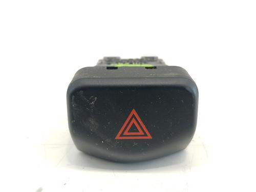 Used Warning switch NISSAN NOTE (E11, NE11) 1.6 (110 hp) 26325246