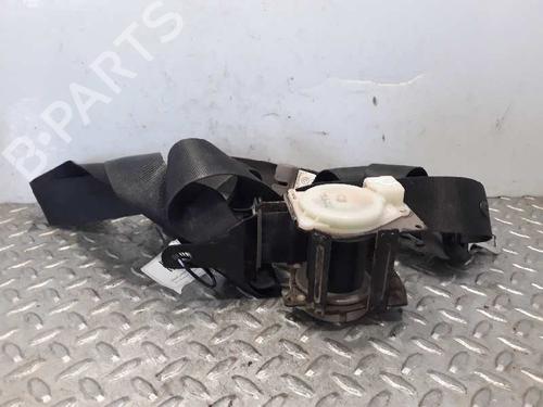 Used Front right seatbelt MITSUBISHI PAJERO III (V7_W, V6_W) 3.2 Di-D (V68W, V78W) (165 hp) 8758448