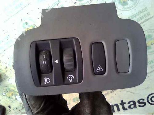 Used Headlight switch Headlight switch RENAULT SCÉNIC II (JM0/1_) 1.9 dCi (JM0G, JM12, JM1G, JM2C) (120 hp) 14227699 14227699