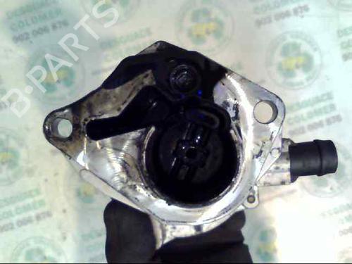 Used Vacuum pump RENAULT CLIO II (BB_, CB_) [1998-2016]  14227804