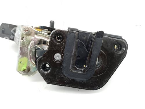Rear right lock HYUNDAI TRAJET (FO)  | BP20723251C99 