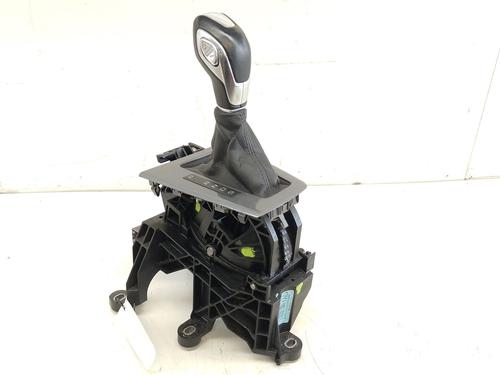 Used Gear lever FORD FOCUS III 2.0 TDCi (163 hp) 26640621