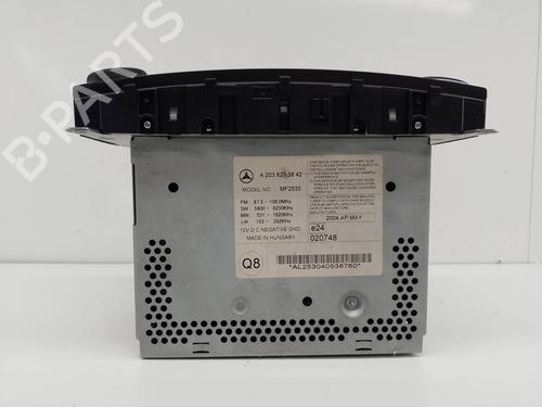 Bilradio MERCEDES-BENZ C-CLASS (W203) C 270 CDI (203.016) | BP18100737E6 