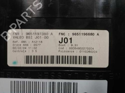 Fuse box CITROËN C5 I (DC_) 2.0 HDi (DCRHZB, DCRHZE) | BP4942731E1 