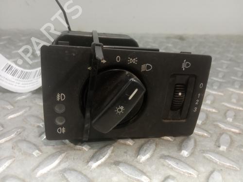 Used Headlight switch MERCEDES-BENZ B-CLASS Sports Tourer (W245) [2005-2011]  10059850