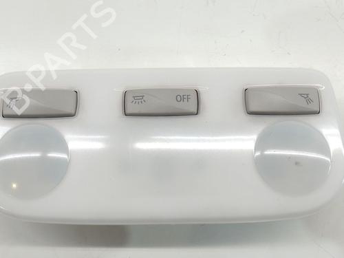 Used Interior roof light Interior roof light RENAULT MEGANE III Hatchback (BZ0/1_, B3_) 1.2 TCe (BZ16, BZ28) (132 hp) 33294197 33294197