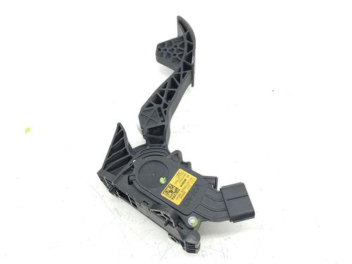 pedal-skoda-fabia-iii-nj3-2014-2015-2016-2017-2018-2019-2020-2021-36112371 main image