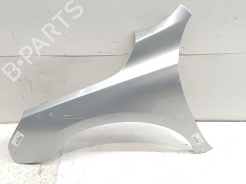 Guarda-lamas esquerdo PEUGEOT 508 I (8D_) 1.6 HDi (112 hp) 31359594