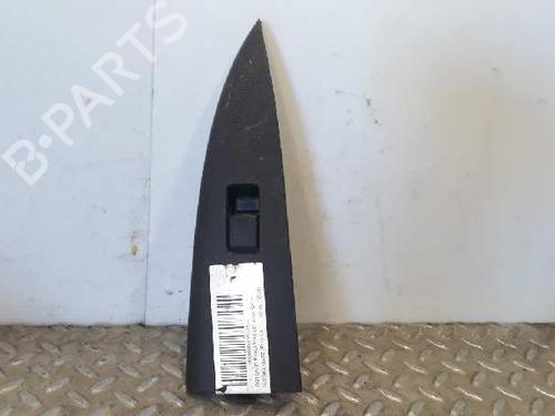Used Right front window switch NISSAN NOTE (E11, NE11) [2005-2013]  3046000