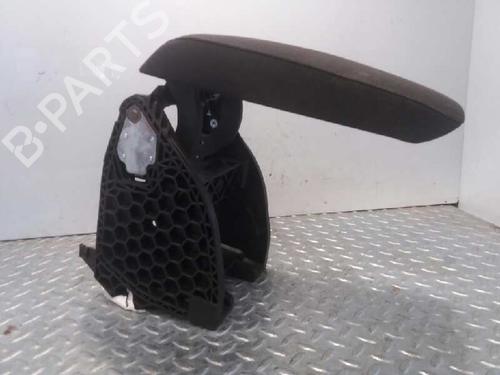Used Armrest / Center console SKODA SUPERB II (3T4) [2008-2015]  7154667