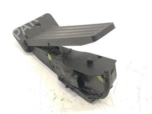 Used Pedal BMW X1 (F48) sDrive 18 d (150 hp) 25852709