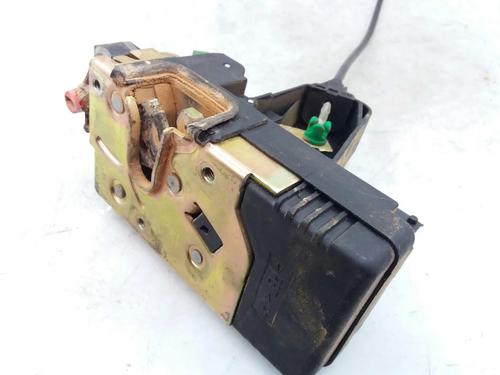 Rear right lock OPEL VECTRA B (J96) 1.6 i 16V (F19) | BP3046081C99 
