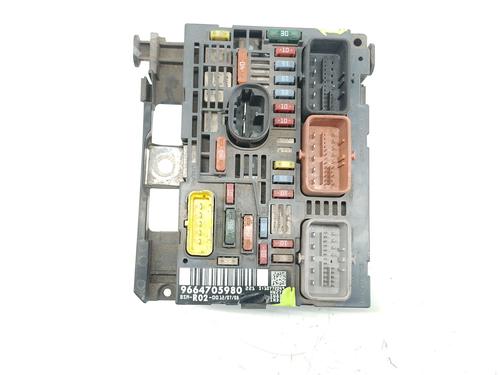 Used Fuse box CITROËN C5 II Break (RE_) 2.0 HDi (RERHRH) (136 hp) 28732427