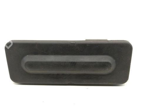Used Switch CITROËN C4 CACTUS 1.2 THP 110 (110 hp) 28976053