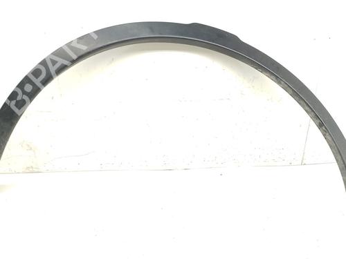 front-right-wheel-arch-trim-land-rover-discovery-sport-l550-2014-32775721 main image