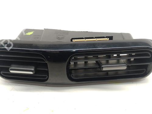 Used Air vent CITROËN C4 CACTUS 1.5 BlueHDi 100 (102 hp) 31360656