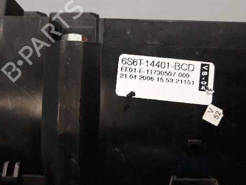 Fuse box FORD FIESTA V (JH_, JD_)  | BP3528673E1 