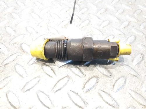 Used Injector NISSAN PATROL III/2 Station Wagon (W260) 2.8 TD (116 hp) 7075173