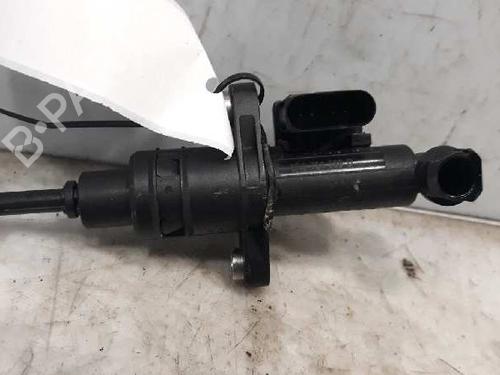 Used Clutch slave cylinder RENAULT RAPID [1994-1998]  14230368