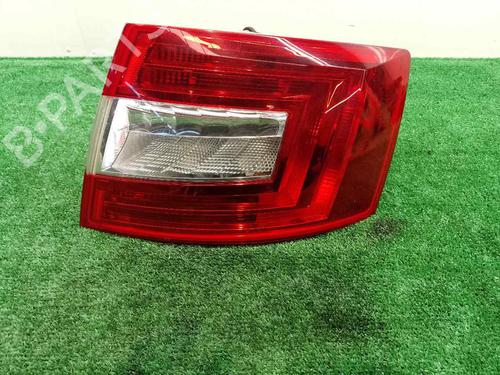 Used Right taillight SKODA OCTAVIA III (5E3, NL3, NR3) [2012-2021]  17487421