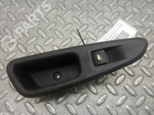 Used Left rear window switch Left rear window switch PEUGEOT 308 I (4A_, 4C_) 1.6 16V (120 hp) 9427988 9427988