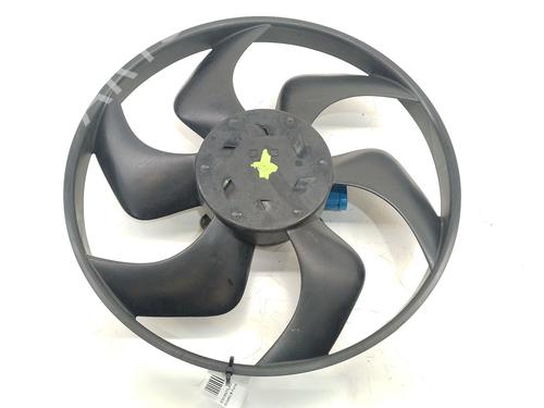 Used Radiator fan Radiator fan OPEL VIVARO B Van (X82) 1.6 CDTI (05) (90 hp) 32701236 32701236