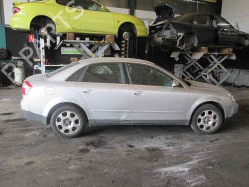 Siłownik klapki wlewu paliwa AUDI A4 B6 (8E2) 1.9 TDI | BP10276817E18 