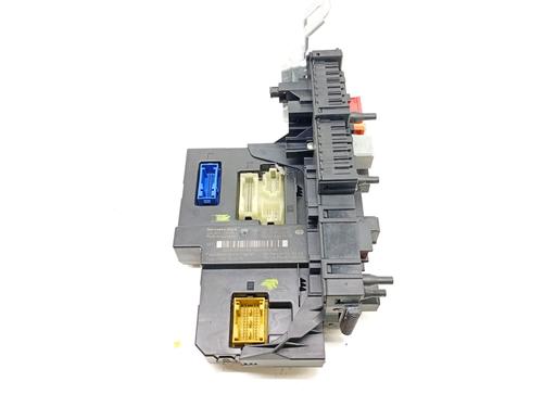 Used Fuse box Fuse box MERCEDES-BENZ C-CLASS (W203) C 280 (203.054) (231 hp) 40498647 40498647