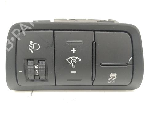 Used Headlight switch Headlight switch HYUNDAI i20 II (GB, IB) 1.2 (84 hp) 34396748 34396748