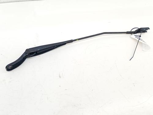 Used Front windshield wiper arm Front windshield wiper arm 38179230 38179230