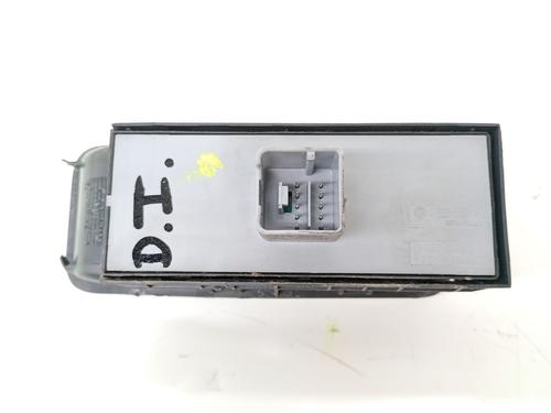 Left front window switch SKODA ROOMSTER Praktik (5J) 1.6 TDI | BP36109893I27  - Image 5