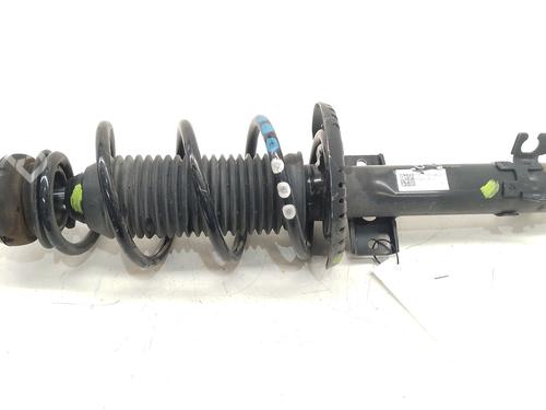 Used Right front shock absorber Right front shock absorber SEAT IBIZA IV ST (6J8, 6P8) 1.2 TSI (105 hp) 33939305 33939305