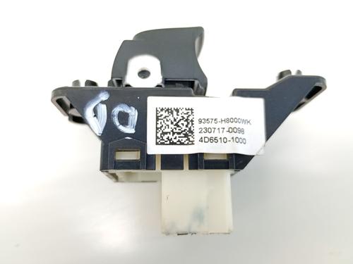 Right front window switch KIA STONIC (YB) 1.0 T-GDi Eco-Dynamics+ | BP38179257I26 - Image 2