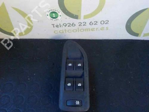 Used Left front window motor Left front window motor RENAULT LAGUNA II (BG0/1_) 2.0 16V IDE (BG0N) (140 hp) 3679936 3679936