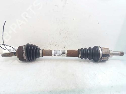 Used Left front driveshaft PEUGEOT 206 Hatchback (2A/C) 1.4 i (75 hp) 4584042
