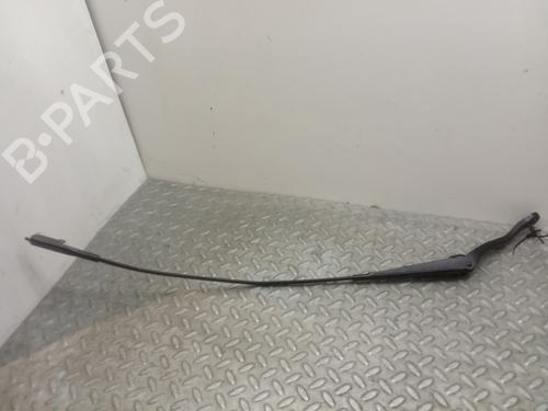 Used Front windshield wiper arm OPEL CORSA D (S07) [2006-2015]  9427937