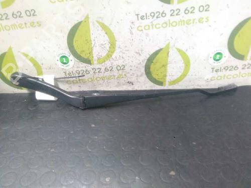 Used Front windshield wiper arm MERCEDES-BENZ C-CLASS (W203) [2000-2007]  3474003