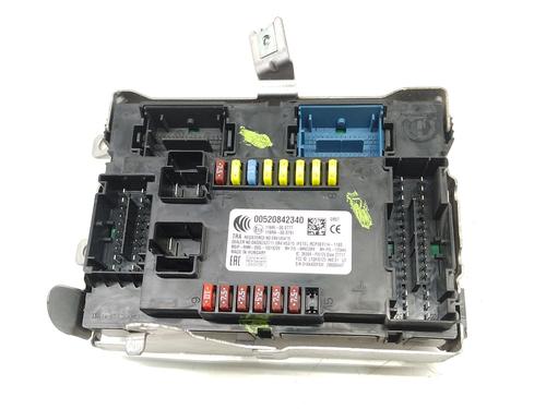 Used Fuse box FIAT 500X (334_) 1.4 (334AXC1B, 334AXC11) (140 hp) 32184220