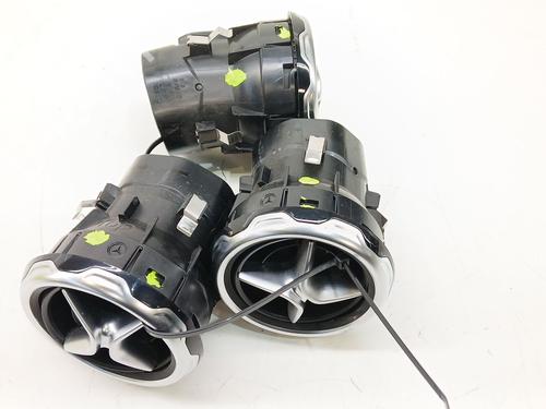 Used Air vent Air vent MERCEDES-BENZ GLA-CLASS (X156) GLA 200 CDI / d (156.908) (136 hp) 35901370 35901370