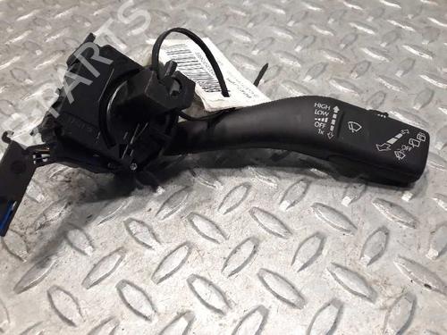 Used Steering column stalk SEAT LEON (1P1) 1.9 TDI (105 hp) 3047621