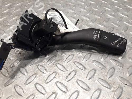 Steering column stalk SEAT LEON (1P1) 1.9 TDI (105 hp) 3047621