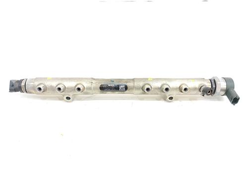 Used Injection rail Injection rail 38511971 38511971