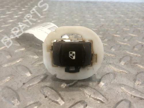 Right front window switch RENAULT CLIO III (BR0/1, CR0/1) 1.4 16V (98 hp) 5888584