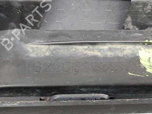 Grille RENAULT CLIO V (B7_) 1.5 Blue dCi 100 (B7AD) | BP29371582C40 