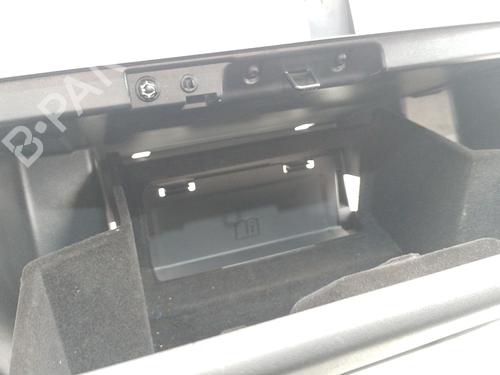 Glove box LAND ROVER DISCOVERY SPORT (L550) 2.0 D | BP32240606C95