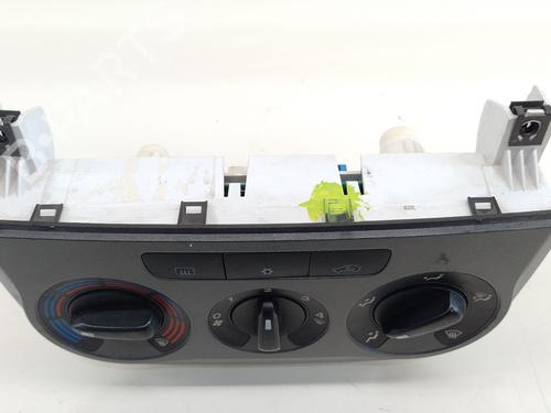 Climate control FIAT GRANDE PUNTO (199_) 1.3 D Multijet (199.AXD11, 199.AXD1A, 199.AXD1B,... | BP33461203I5 - Image 2