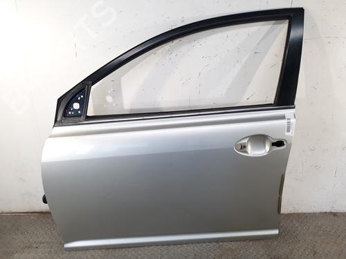 Left front door TOYOTA AVENSIS Saloon (_T25_) 2.0 D-4D (CDT250_, CDT250R) BP9242664C2