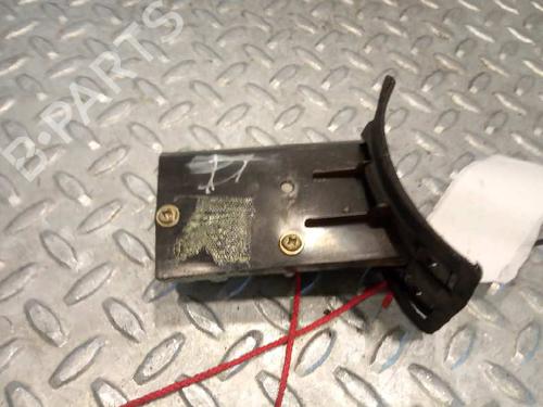 Motor de la tapa del depósito de combustible LANCIA THESIS (841_) 2.4 JTD (841AXD1B02) | BP10276975E18 