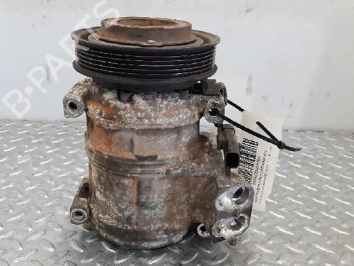 Used AC compressor CHRYSLER VOYAGER II (ES) [1990-1995]  5419827