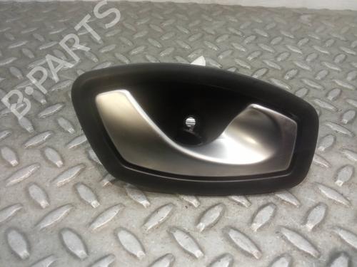 Used Front right interior door handle RENAULT CLIO IV (BH_) [2012-2021]  12523015
